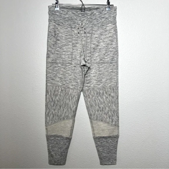 Free People Movement Size Large Gray Heathered‎ Sweat Pants Lace Drawstring Cozy - Picture 1 of 4